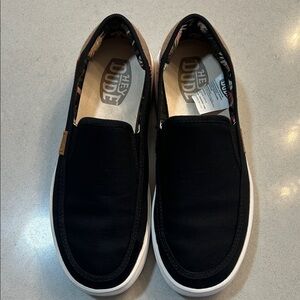 NWOT Hey Dude Women’s Black Slip-On Shoes - size 8